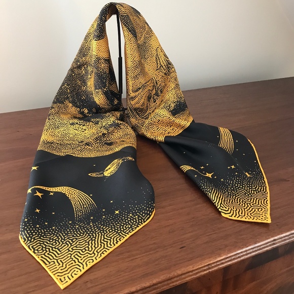 HERMES CLAIRE DE LUNE SCARF DOUBLE FACE NWT - Picture 14 of 16